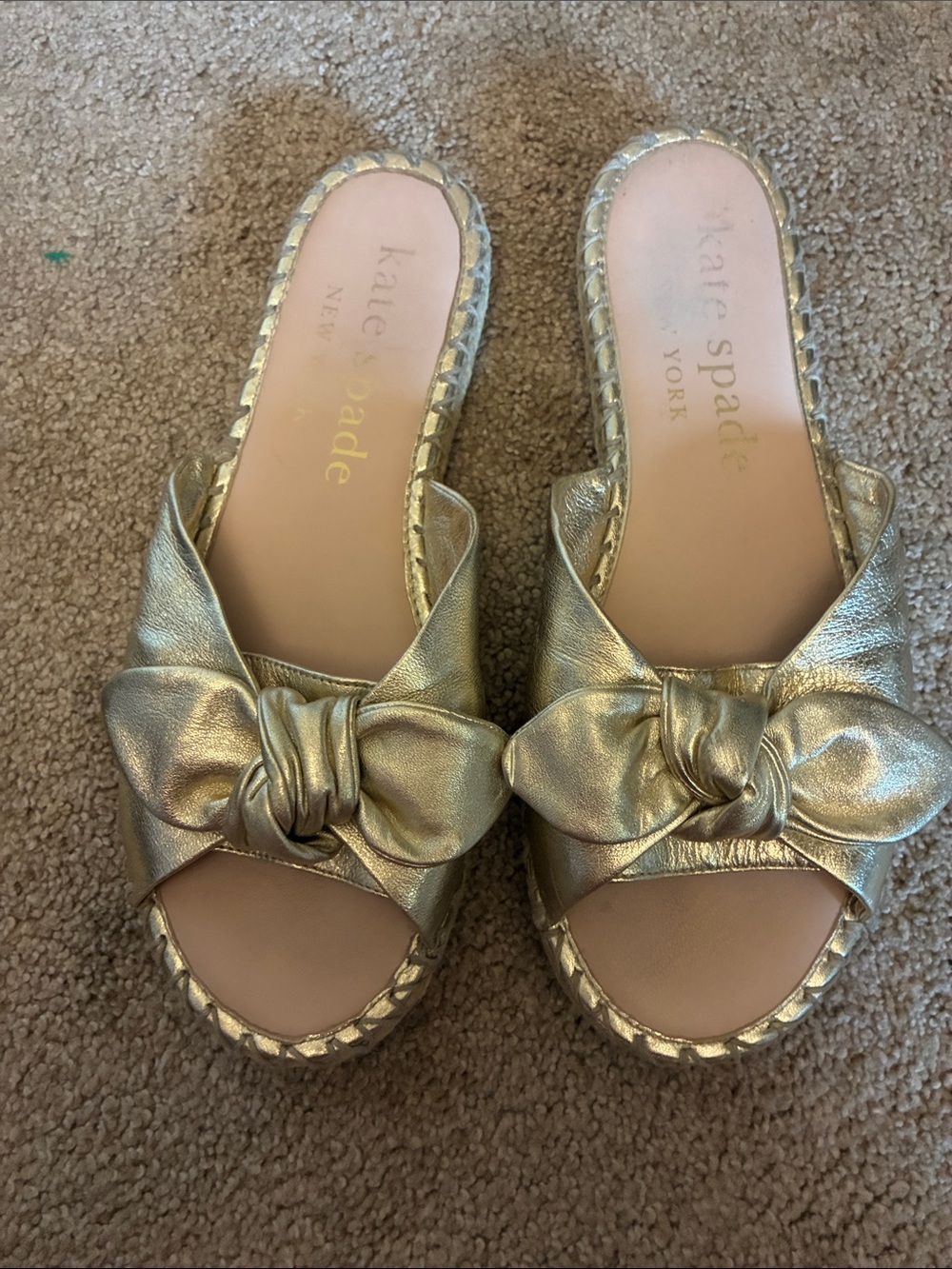 Kate Spade Salty Shore Gold Metallic Bow Espadrille Slide Sandals size 9